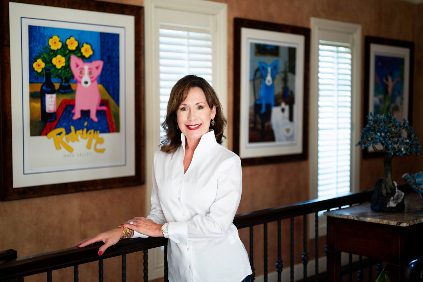 A woman poses for headshots near Republic, MO at Gambles Photography